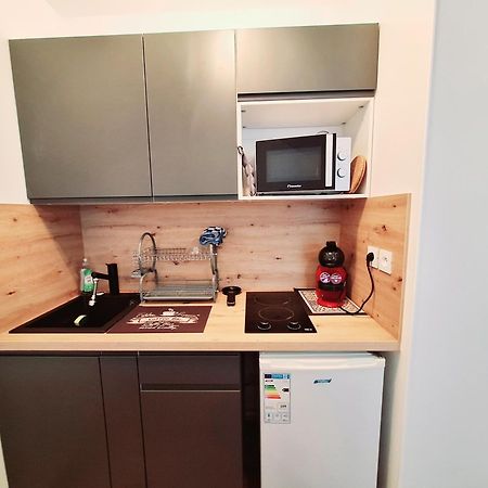 Studio Alpha - 2Min By Train To Disneyland Or 20Min Walk - 5Min Walk To "Val D'Europe" Station Montévrain Exteriér fotografie