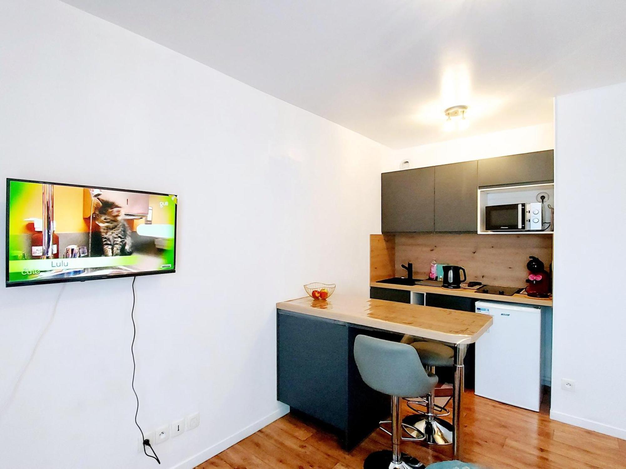 Studio Alpha - 2Min By Train To Disneyland Or 20Min Walk - 5Min Walk To "Val D'Europe" Station Montévrain Exteriér fotografie