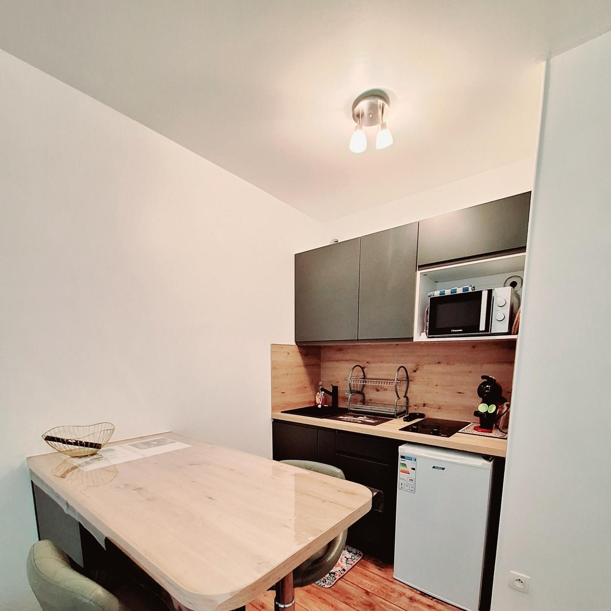 Studio Alpha - 2Min By Train To Disneyland Or 20Min Walk - 5Min Walk To "Val D'Europe" Station Montévrain Exteriér fotografie